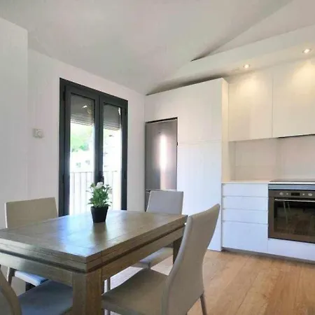 Stunning W Amazing Views In *